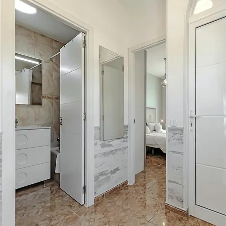 아파트 Tenerifeopenhome Comfort 3 Pools *